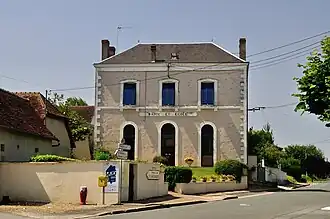 The town hall in Saint-Martin-de-Lamps