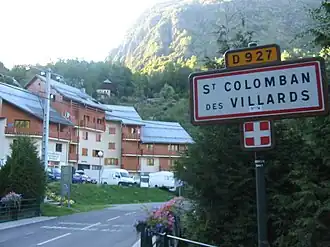 The road into Saint-Colomban-des-Villards