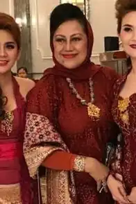 Miss Universe Indonesia 1977 Siti Mirza Nuria Arifin South Sumatra