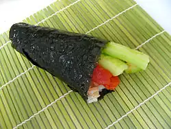 Western spicy tuna hand roll (スパイシーツナロール)