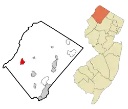 Map of Crandon Lakes in Sussex County. Inset: Location of Sussex County in New Jersey.