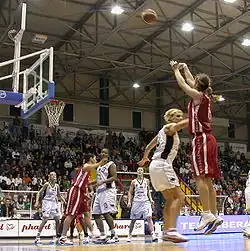 Image 2A three-point field goal by Sara Giauro during the FIBA Europe Cup Women Finals, 2005 in Naples, Italy