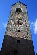 The town's symbol, the "Zwölferturm", is 46 metres (151 ft) high and was built in 1472.