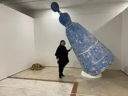 Ottogi, 360cm(h), car paint on resin form. Installation view of ‘Epiphany’ at the National Assembly Member’s Building, Seoul, 2022