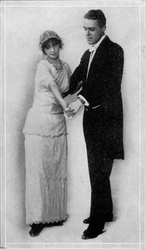 The Modern Dances - How to Dance Them (1914) - Illustration 06 HQ - One Step (cropped).jpg