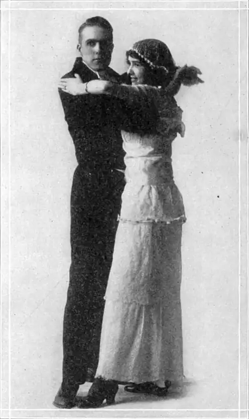 The Modern Dances - How to Dance Them (1914) - Illustration 12 HQ - Walking Boston (cropped).jpg