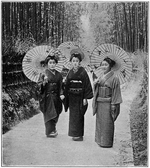 JAPANESE GIRLS IN BAMBOO AVENUE.